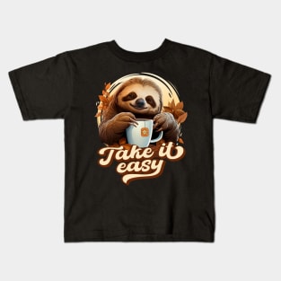 Take it Easy – Cute Sloth Drinks Tea. Kids T-Shirt